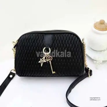 کیف رودوشی دخترانه و زنانه گلدوزی و آویزدار GA1001 رنگ مشکی
